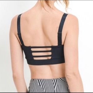 Mono B Strappy Back Sports Bra Size M